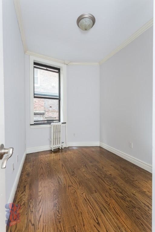 326 E 35th - Photo 3