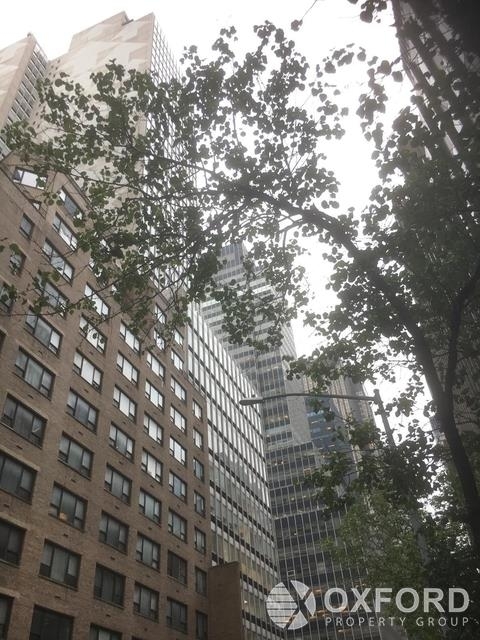 East 47th Street - Photo 7