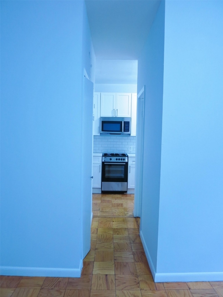 524 East 74th St - Photo 1