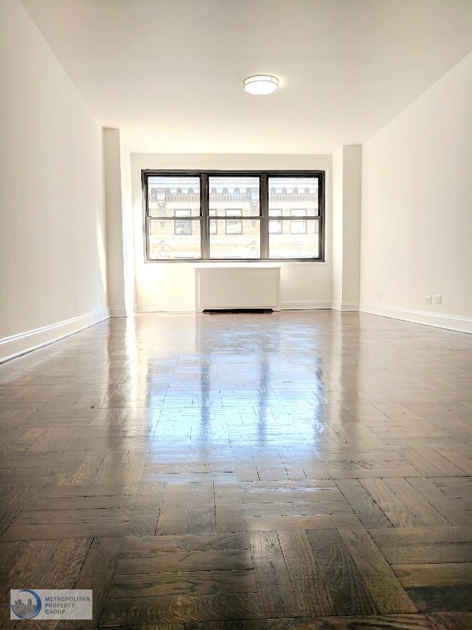 96 5th ave - Photo 0