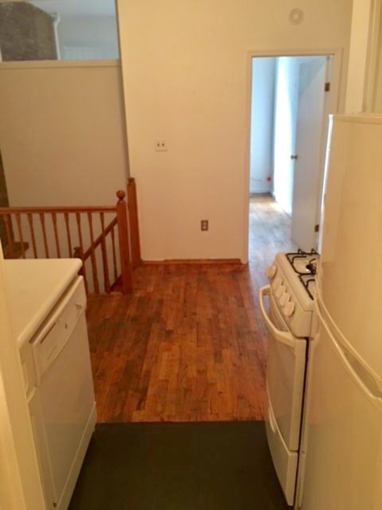 344 E 62nd - Photo 5