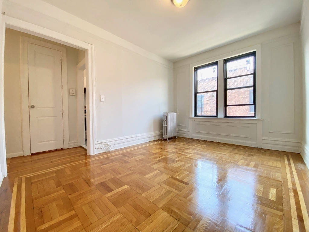 15 Woodruff Avenue - Photo 3