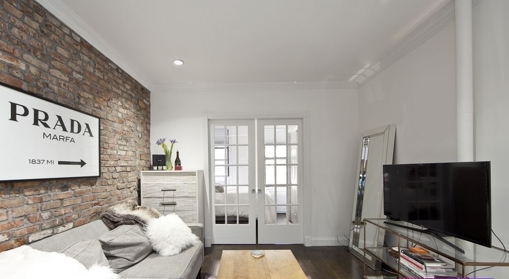 307 Mott Street - Photo 1