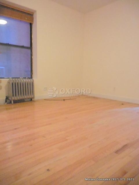 East 7th Street - Photo 2