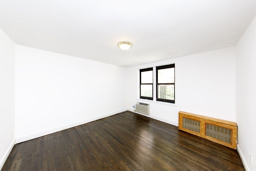 342 East 55th Street - Photo 0