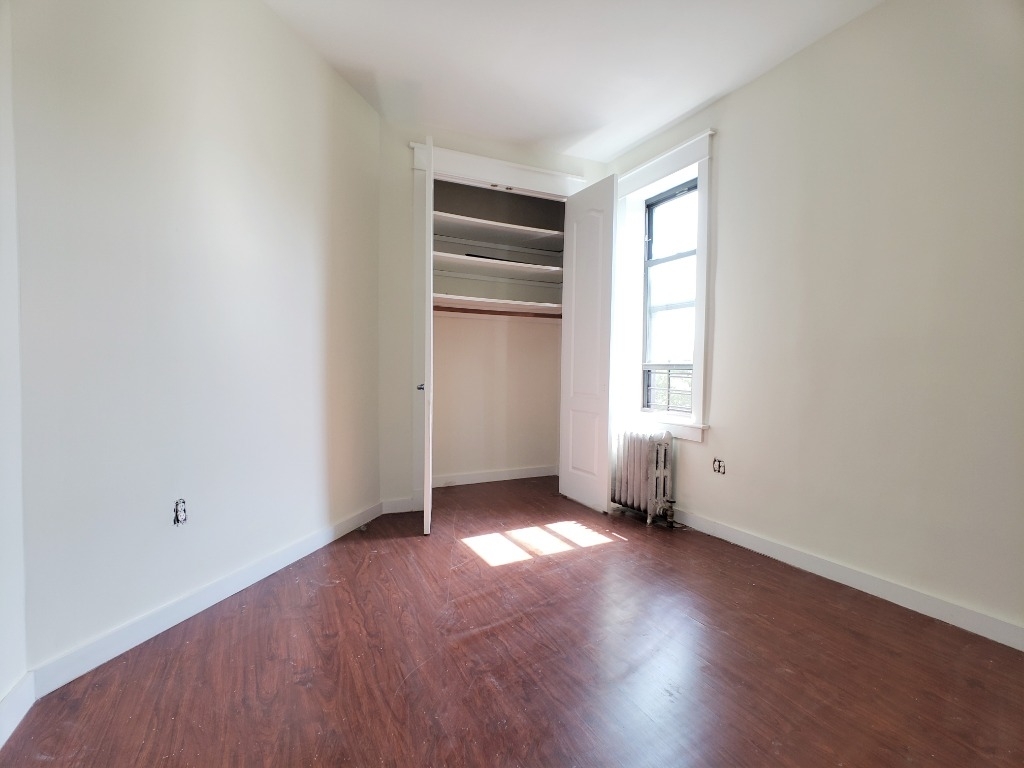 1308 Eastern Parkway - Photo 8