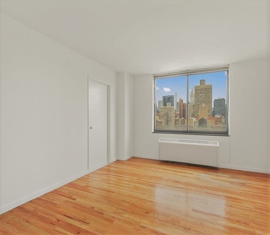 344 Third Avenue - Photo 2