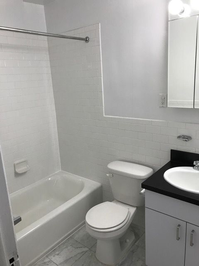 140 East 46th Street - Photo 3