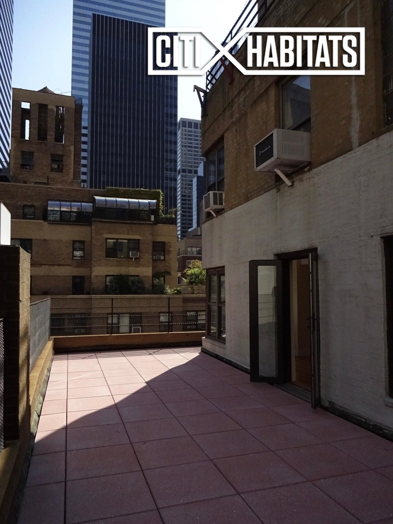 East 56th Street - Photo 1