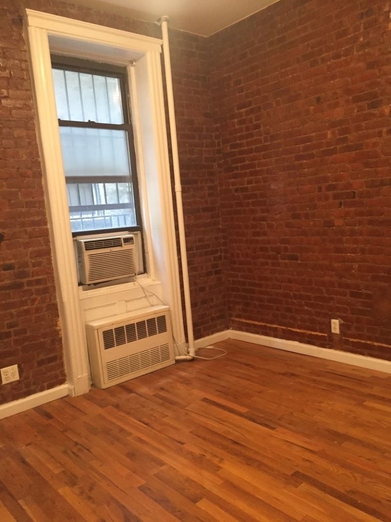 103 Charles Street - Photo 6