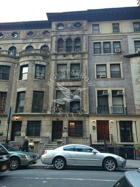 West 70th Street - Photo 9