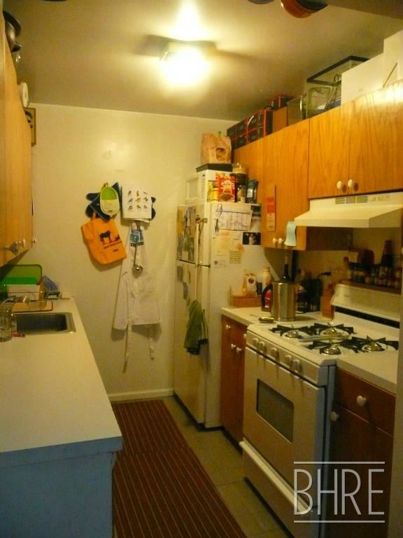 373 Pacific St. - Photo 2