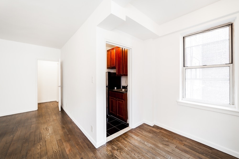 11 East 88th Street - Photo 1