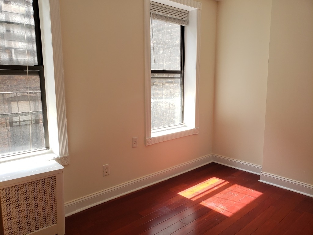 228 East 26th St - Photo 0