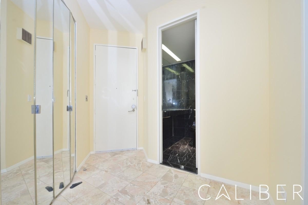 415 East 54th Street - Photo 11