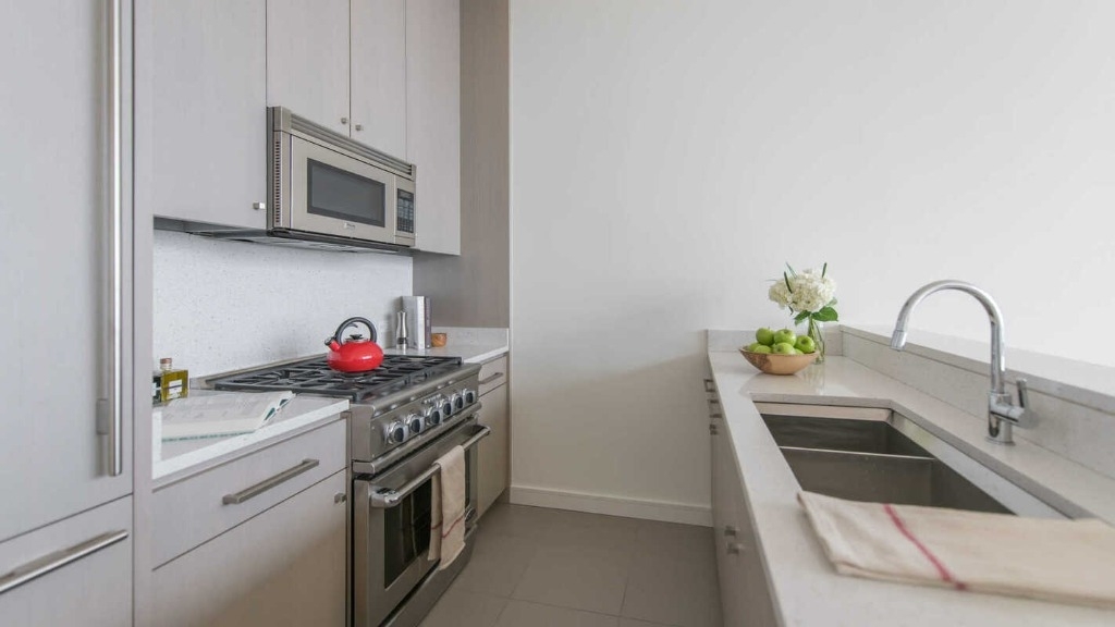 105 West 29th Street - Photo 3