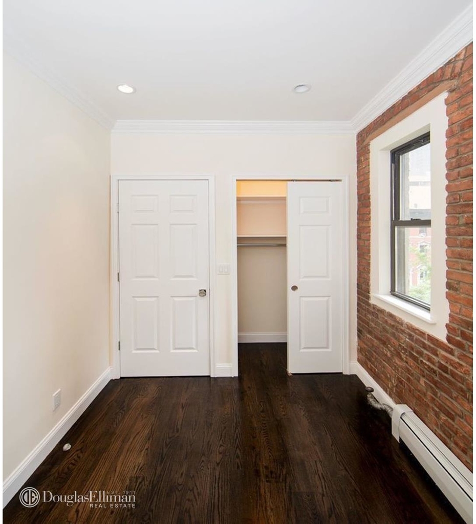 502 East 73rd St - Photo 3