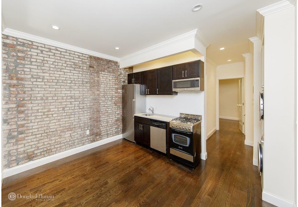 502 East 73rd St - Photo 1