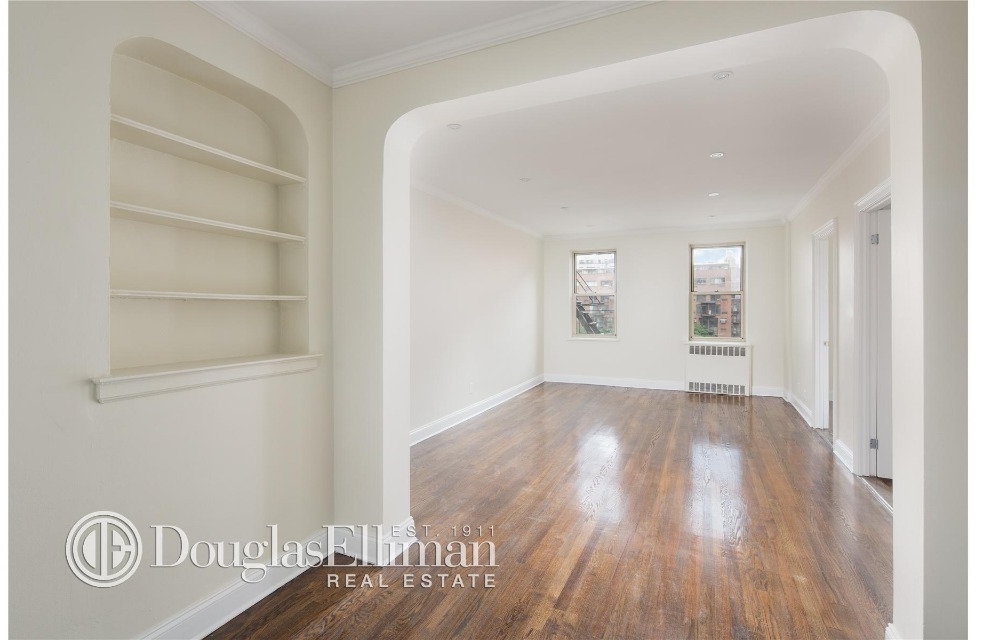 330 East 63rd St - Photo 0