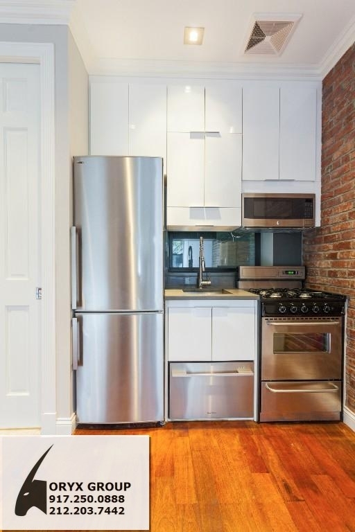 15 West 103rd Street, New York, NY, 10025 - Photo 1