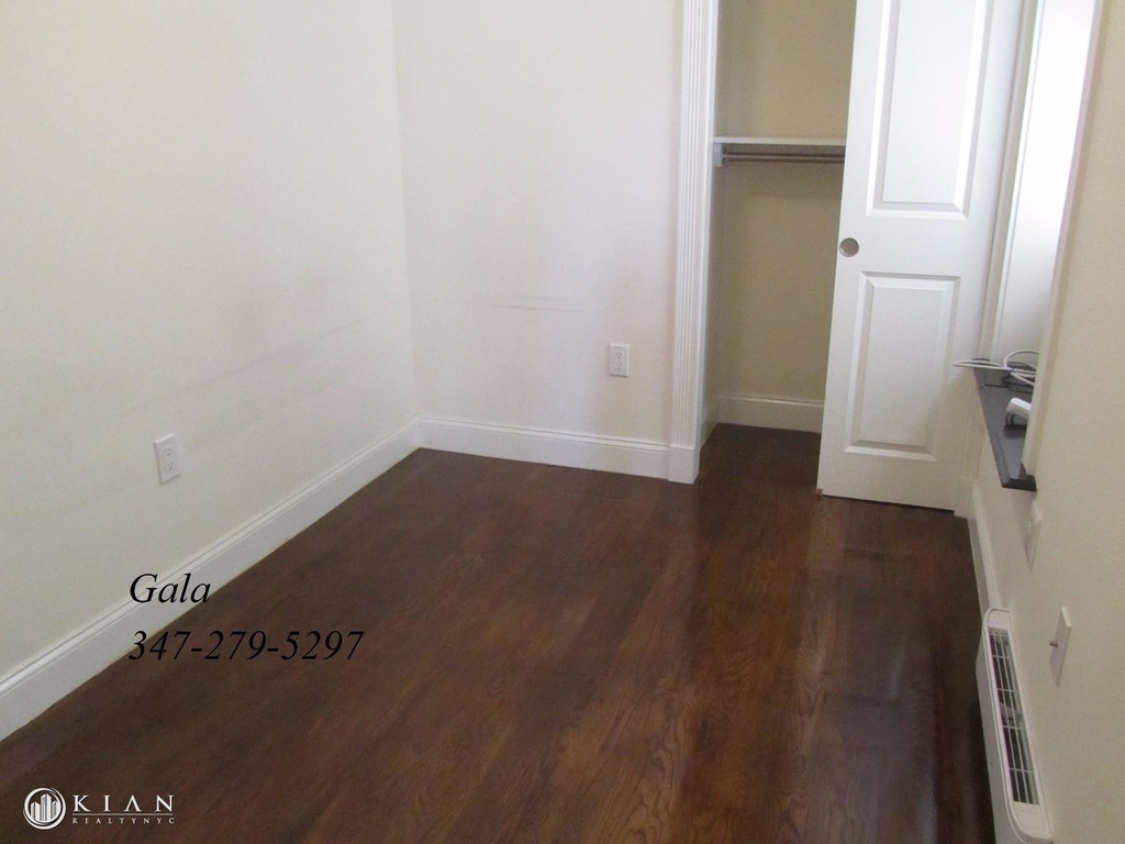 W 103rd St. - Photo 4