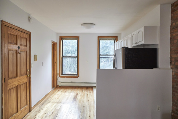 102 15th Street - Photo 4