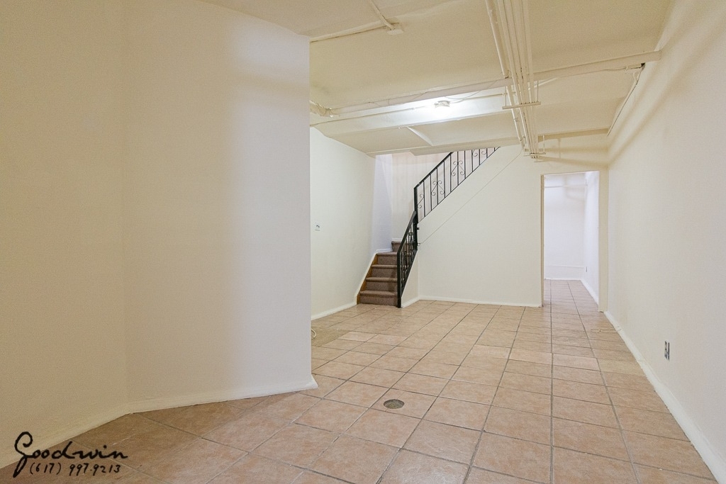 215 W 106th St - Photo 5