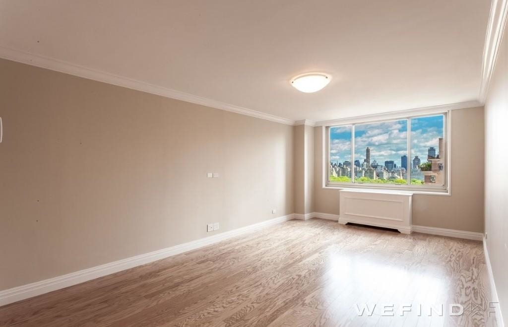 30 West 63rd Street - Photo 4