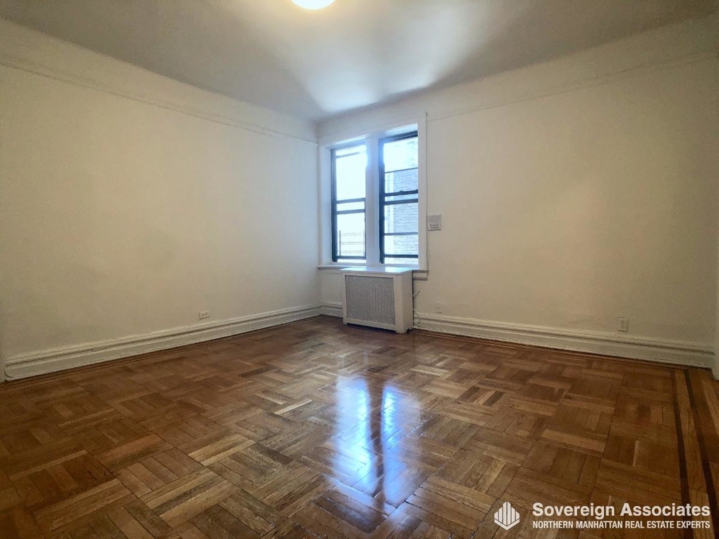 282 Cabrini Boulevard - Photo 1