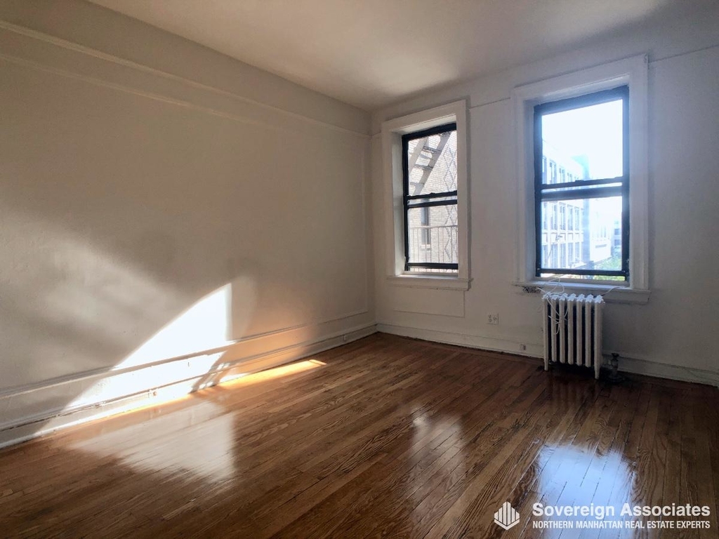 282 Cabrini Boulevard - Photo 3