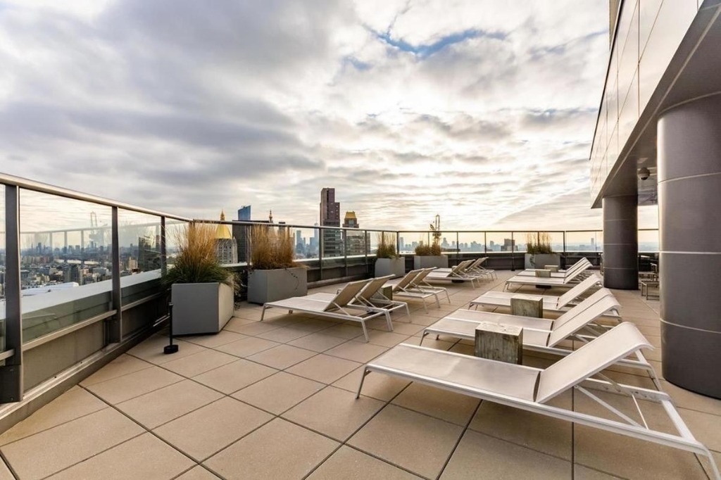 42 West 33rd Street - Photo 6