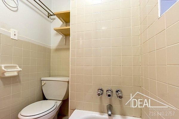 631 Grand Avenue - Photo 7