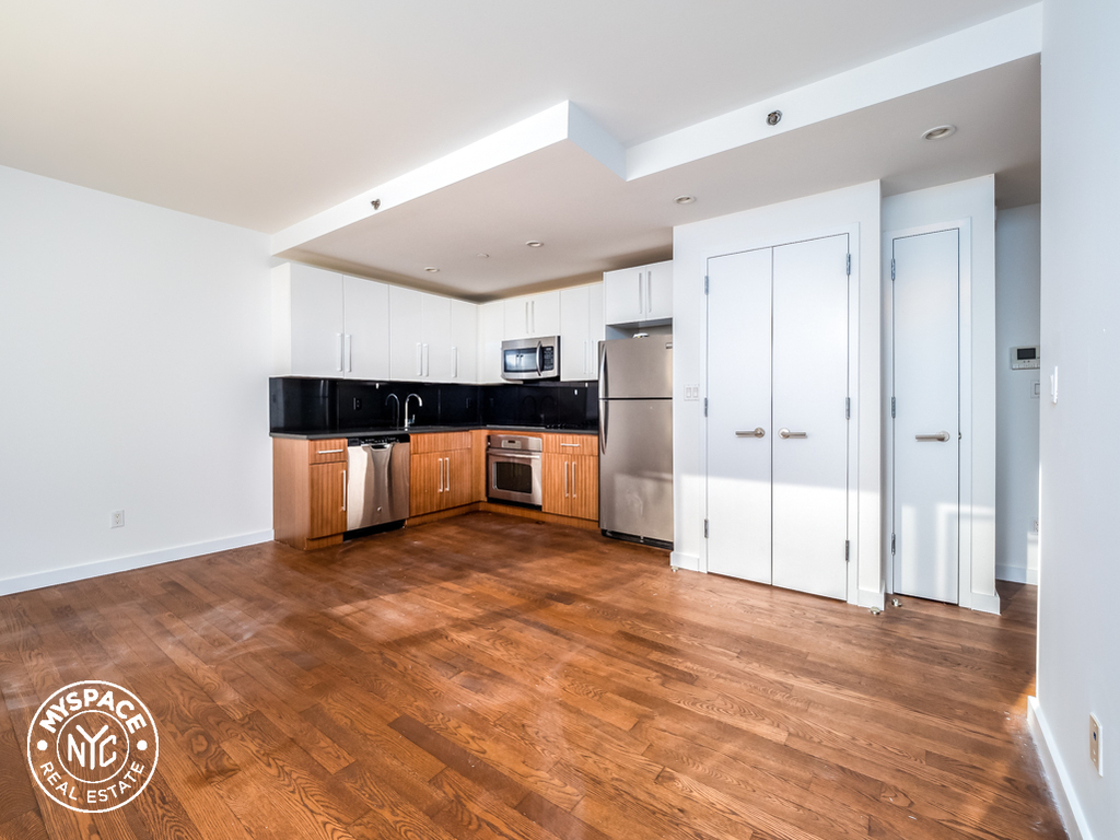 1209 Dekalb Avenue - Photo 1