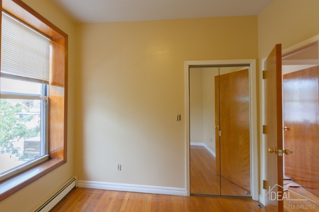 462 3rd Avenue - Photo 5