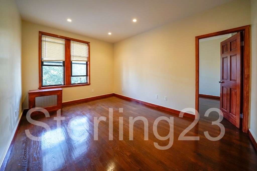 31-6 38th Street - Photo 6