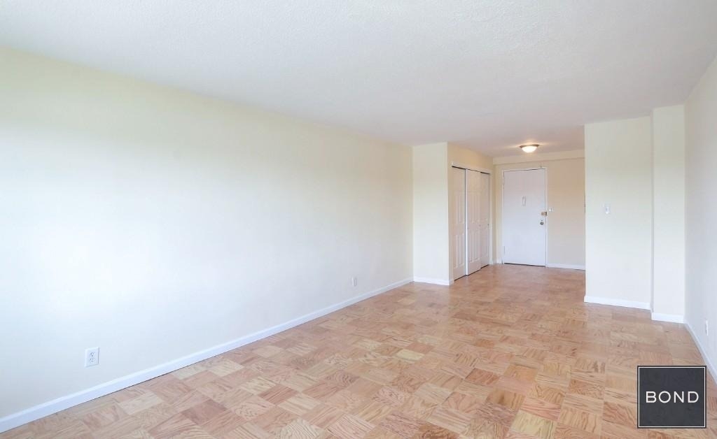 1380 Riverside Drive - Photo 1