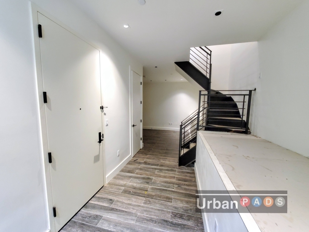 142 Erasmus Street - Photo 7