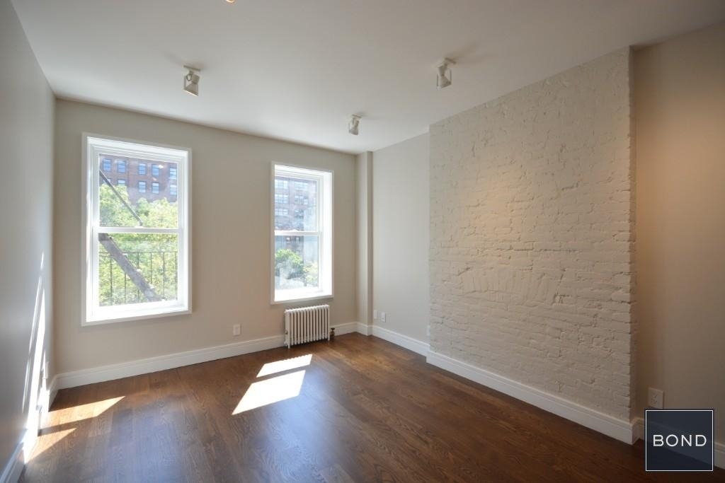 313 West 17th Street - Photo 6