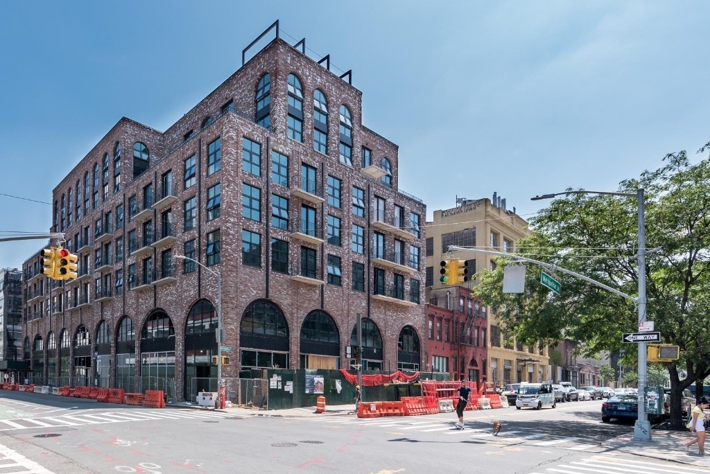 187 Kent Ave - Photo 8