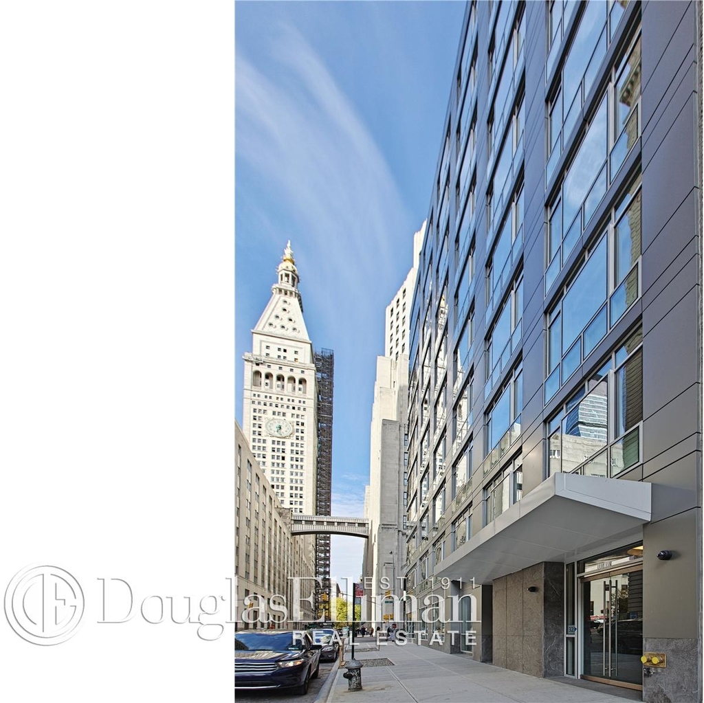 323 Park Avenue South - Photo 10