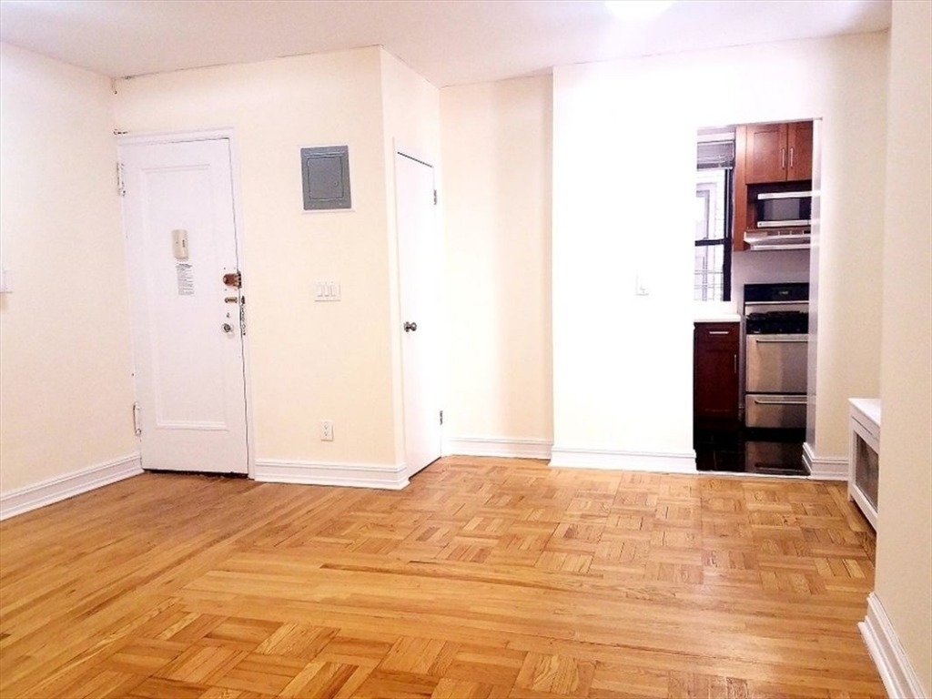 146 West 79th Street - Photo 2