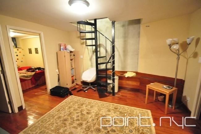 236 West 16th Street - Photo 1