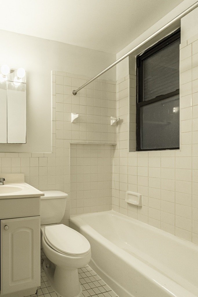 220 East 85th Street - Photo 5