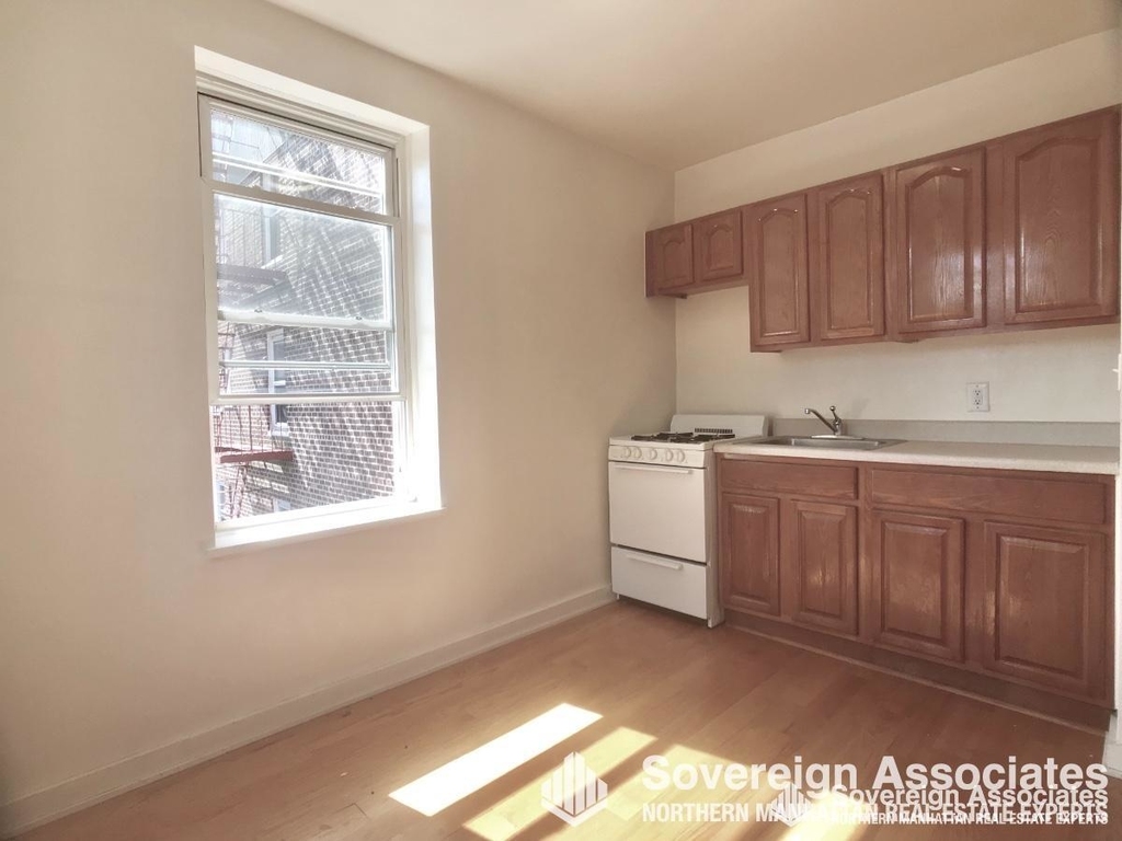 500 Kappock Street - Photo 5