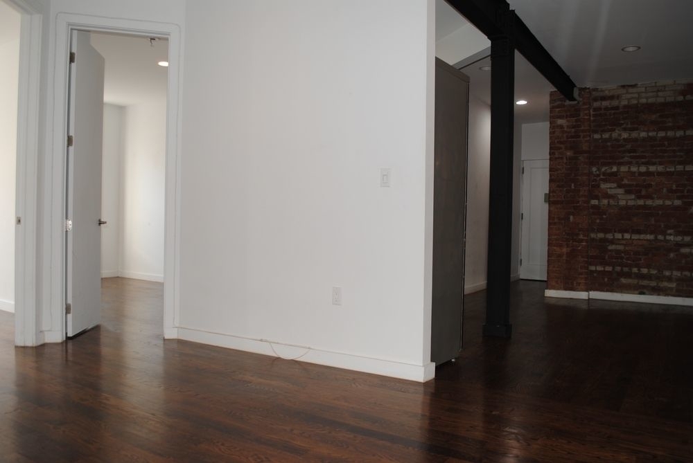 410 Eastern Parkway - Photo 2