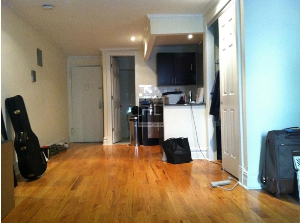 330 East 46th St. - Photo 4