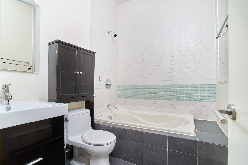 161 West 133rd Street - Photo 10