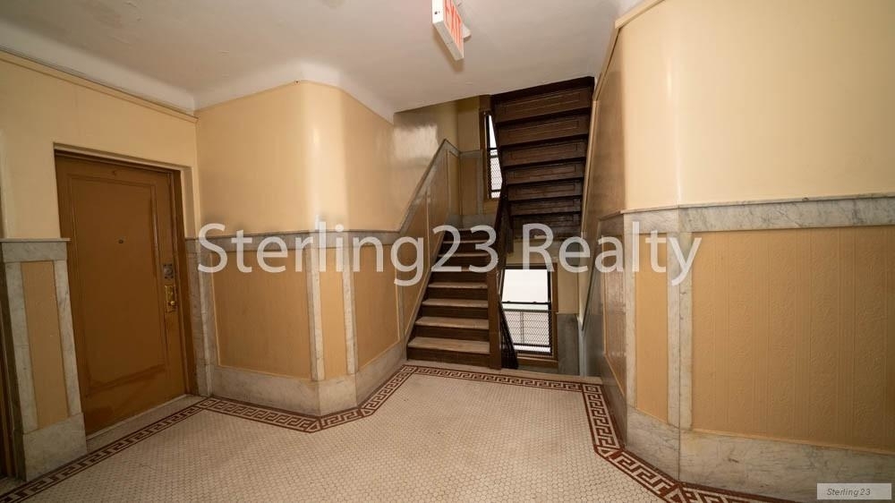 31-06 38th Street - Photo 10