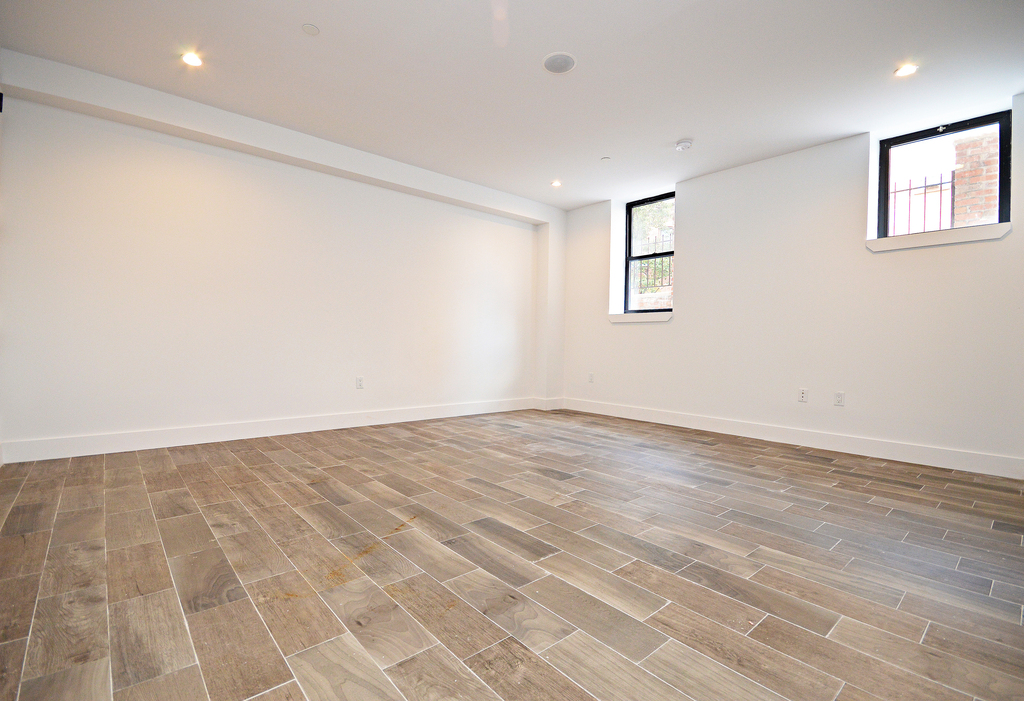 724 5th Avenue - Photo 4