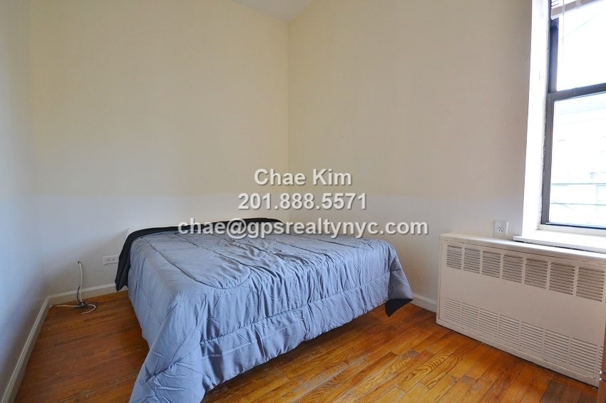 150 Manhattan Avenue - Photo 1